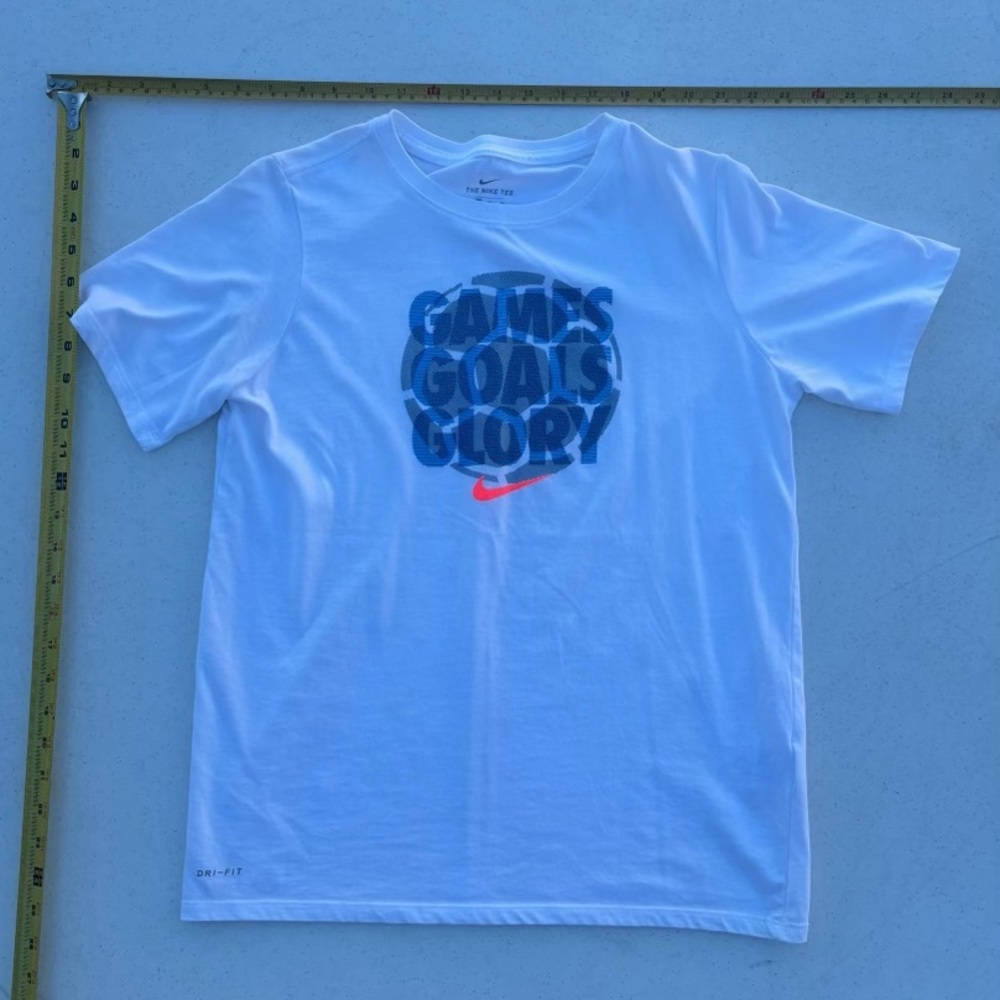 Nike Youth X-Large Shirt